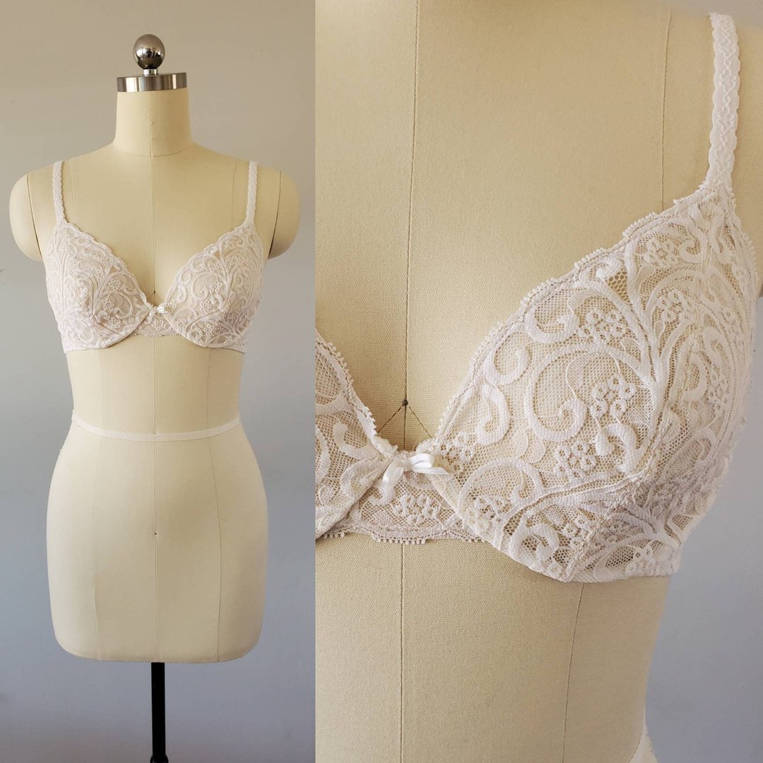 1980s Vanity Fair My Favorite Fantasy Lace Bra - NOS 80s Lingerie 80's  Deadstock Vintage Bra Size 36C