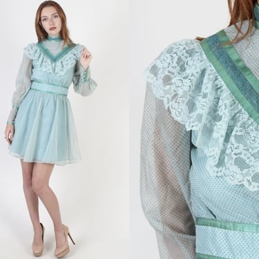1970s Mint Swiss Dot Mini Dress, Vintage 70s Victorian CottageCore Style, Old Fashioned Floral Lace Short Dress S M 