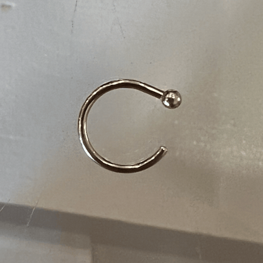 PASSERINE - OPEN BALL HOOP - 10K GOLD - SINGLE