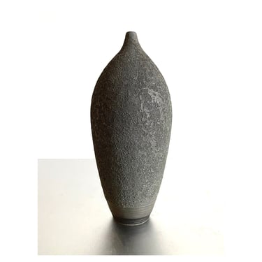 SHIPS NOW- Stoneware Flower Vase with Textural Black Crater Glaze by Sara Paloma Pottery. Rustic Modern Bud Vase 