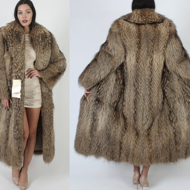 Full Length Natural Brown Finnish Tanuki Coat / Long Shaggy Racoon Fur Jacket / Vintage 80s Warm Feathered Shawl Collar Maxi 