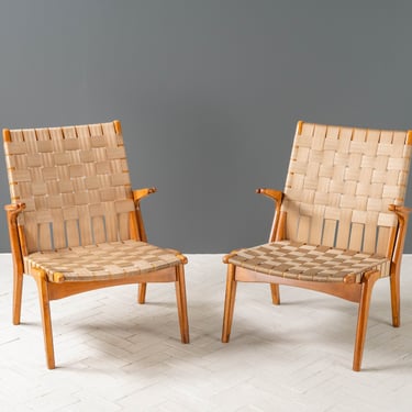 Pair of Ilmari Tapiovaara Colette Chairs