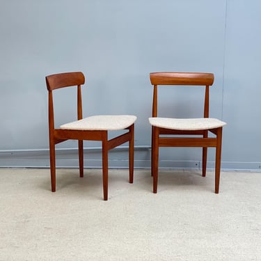 Set of 2 Vintage Danish Dining Chairs from the 1960s 