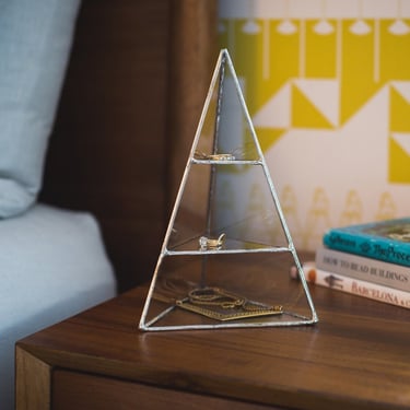 Lyra Pyramid Display Box, medium - glass pyramid - jewelry box - hinged - silver or copper - eco friendly 