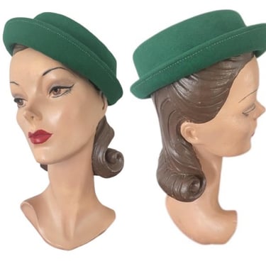 1940s Womens Kelly Green Tilt Hat - 1940s Pork Pie Hat - Vintage Green Tilt Hat - Womens Green Hat - Womens Vintage Green Hat 