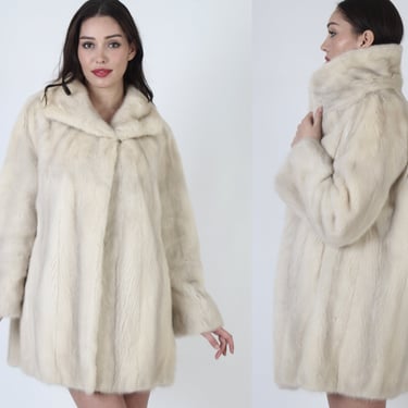 60's Real Platinum Blonde Mink Coat, Platinum Tourmaline Fur Under Collar Jacket, Vintage Winter Swing Overcoat With Pockets 