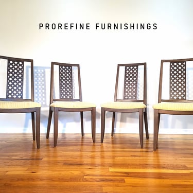 Mid Century Unagusta Set of Four Dining Chairs 