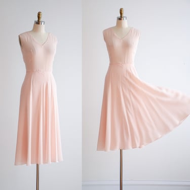 cute cottagecore dress 80s 90s vintage pastel blush pink chiffon sleeveless midi dress 