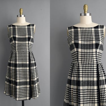 vintage 1950s Houndstooth Holiday Dress - Small 