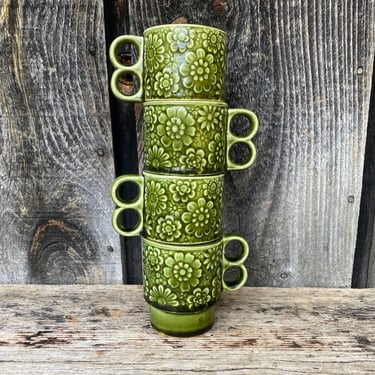 Set of 4 Mugs -- Vintage Mug Set -- Green Floral Mug Set - Vintage Green Flower Mugs - 1970s Mugs - 1970s Set of 4 Mugs - Green Vintage Mugs 