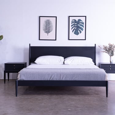 Mid Century Modern Shaker Style Bed / Ebonized Solid Oak bed Frame / Bed no.4.5 / Solid Oak Platform Storage Bed Optional 