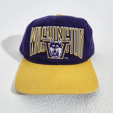 Vintage Washington UW Huskies Snapback Hat