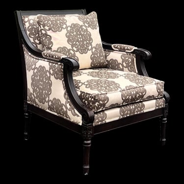 Ethan Allen Neoclassical Fairfax Lounge Chair 