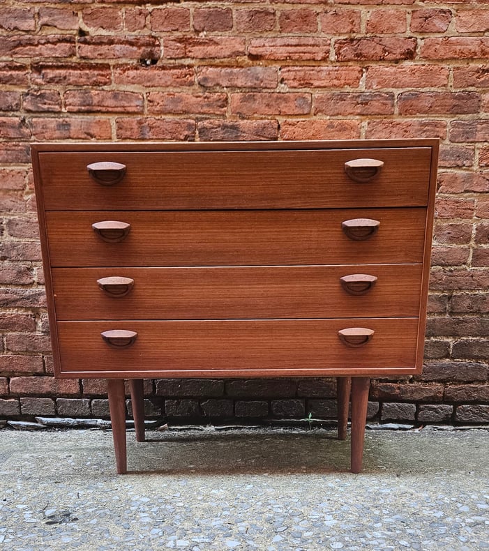 Danish Teak 4-Drawer Dresser 052ST5005