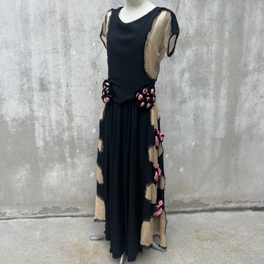 Antique 1920s Black & Cream Dress Pink Silk Ribbon Flowers Lace Trim  Vintage