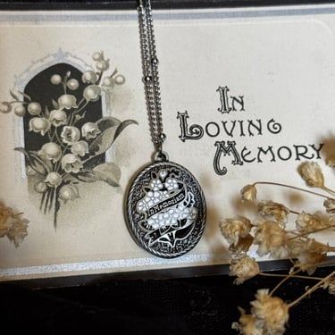 In Memoriam necklace by Seance