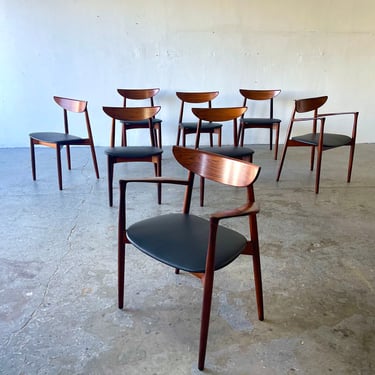 Set of 8 Danish Mid Century modern Ostergaard for Moreddi Rosewood Dining Chairs 