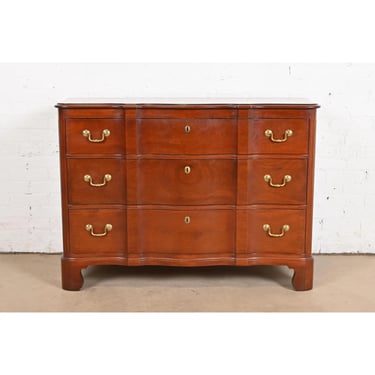 Baker Furniture Style Georgian Carved Solid Mahogany Block Front Chest of Drawers