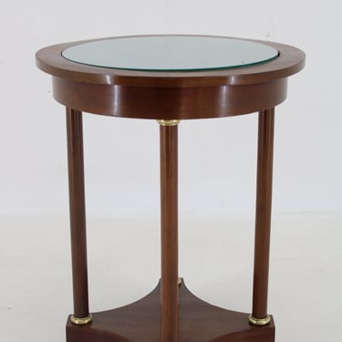 1930s Secession Mahogany Round Side Table 