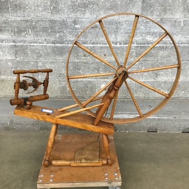 Antique Spinning Loom (Seattle)