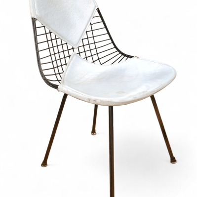 FIRST GENERATION EAMES DKX WIRE CHAIR WITH WHITE BIKINI PAD (1951-1954)