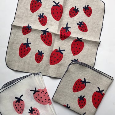 Red Strawberry Napkin Set, Linen, Summer Fruit 