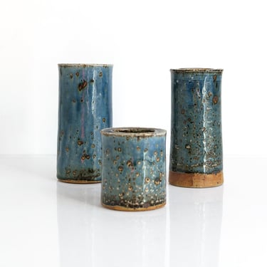 3 Marianne Westman, Rorstrand Studio vases in blue glaze.