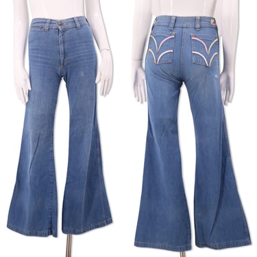 70s sz 26 Appliqué bell bottoms jeans / vintage 1970s GREAT ESCAPE satin pockets high waisted bells flares pants sz XS 