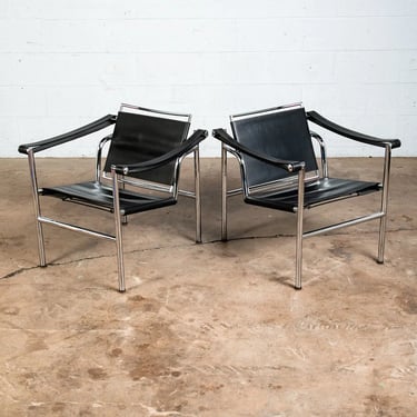 Mid Century Modern Lounge Chairs La Corbusier LC1 Black Leather Alivar Italy NM