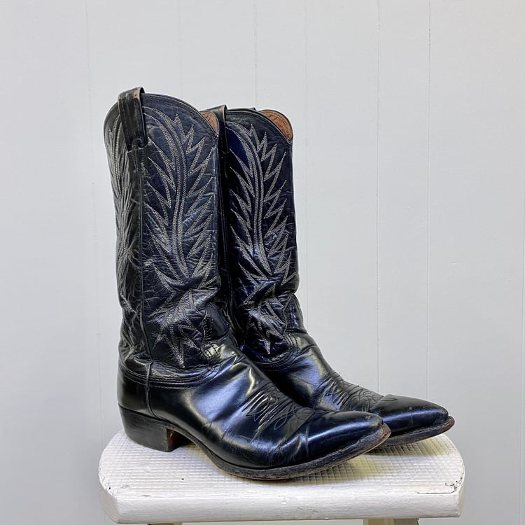 NOCONA Vintage Black Leather Western Cowboy Boots Men size 9.5 B Texas Nocona | Shoes | Vintage 99s Western Black Leather Cowboy  main image 4