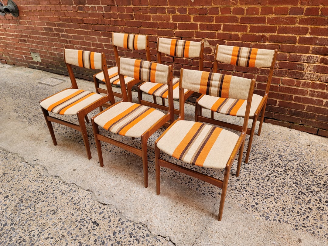 Set of 6 Danish Dining Chairs in Teak Vintage MC Frederick, MD