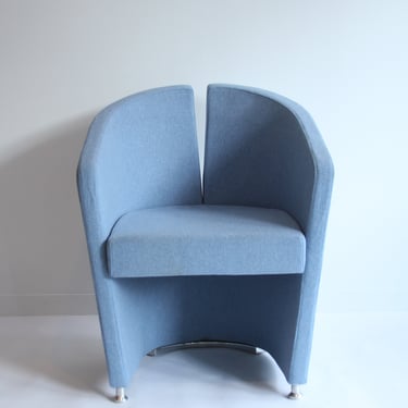 Favaretto & Partners Blue Barrel-Back Podium Chair