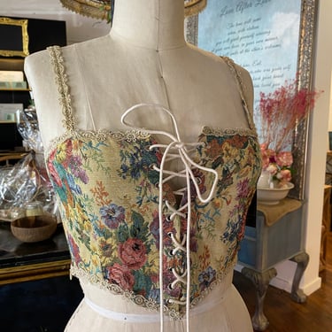 1980s corset top, tapestry, vintage crop top, belly shirt, cottagecore, medium, gunne sax style, renaissance, 34 bust, floral bra top, 90s 