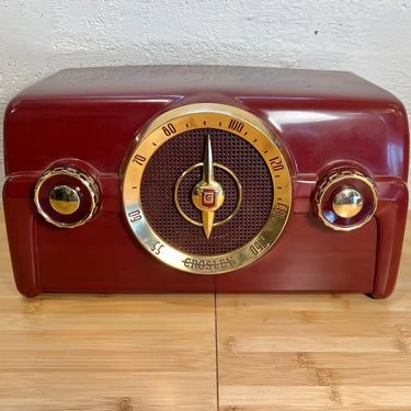 1950 Crosley Coloradio Dark Red Bakelite Radio 10-138 Elec Restored 