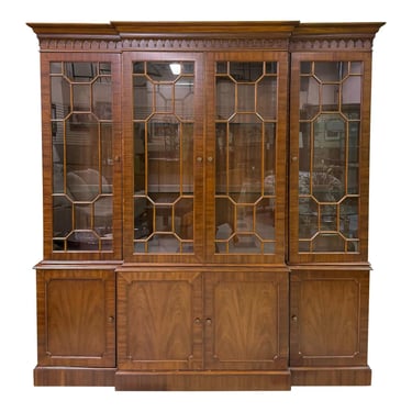 Maitland Smith Georgian Style Mahogany Breakfront China Cabinet 