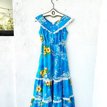 Vintage 70s Hawaiian Muumuu Hawaii Eyelet Ruffle Tiered Dress 