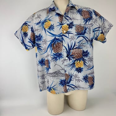 1950's Hawaiian Shirt - SOUTH PACIFIC Label - Rayon Hand Screen Printed - Loop Collar - Palm Trees & Pineapples - Men's Size Large 