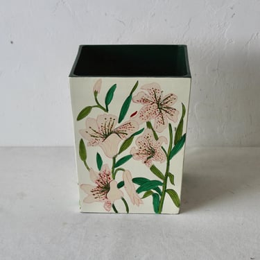 Vintage Hand Painted Lacquered Wastebasket Pink Lillys Green Leaves Details 