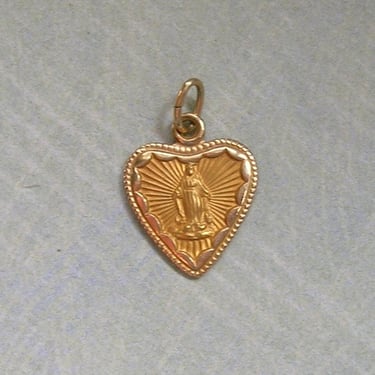Vintage 14K Gold Religious Medal Pendant, Religious Heart Medal With Mary, 14K Gold Miraculous Medal, Religious Pendant (#4261) 