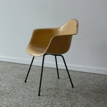 Eames for Herman Miller 2nd Generation Zenith Arm Chair-DAX 