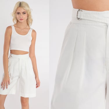 White Pleated Shorts 80s Bermuda Shorts High Waisted Mom Shorts Mid Length Shorts Retro Basic Plain Vintage 1980s Extra Small xs 24 0 