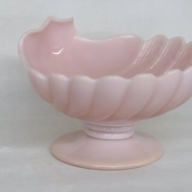 Cambridge Crown Tuscan Style Pink Milk Glass Shell Footed Bowl Candy Dish 2952B