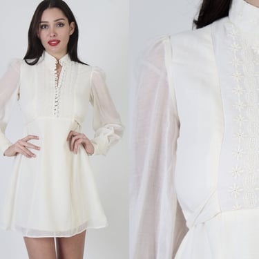 Simple Mandarin Style Cream Mini Dress, Vintage 70s Short Bridal Outfit, Sheer Sleeve Bridesmaids Frock 