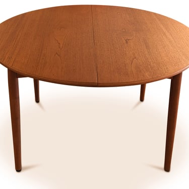 Round Teak Dining Table w 1 Leaves - 062390