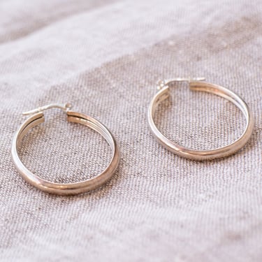 EH108 silver oval hoops