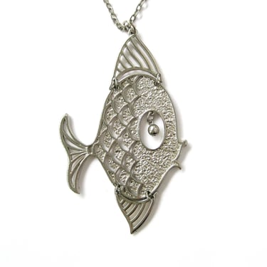 Vintage FISH Pendant, 1970s Jewelry, Articulated Angelfish Necklace in Silver Tone Metal, Beach Theme, Statement Jewelry,  Mermaid Gift 