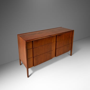 Mid-Century Modern Six-Drawer Dresser in Walnut by Barney Flagg for Drexel's Parallel Line, USA, c. 1960's 