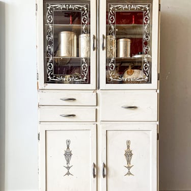 Vintage Retro White Hutch