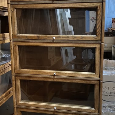 5 Shelf Glass Front Barrister Bookcase w Leaded Glass