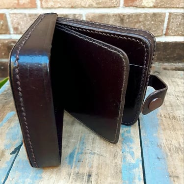 Classic Leather Coin Wallet - Bi-fold Wallet